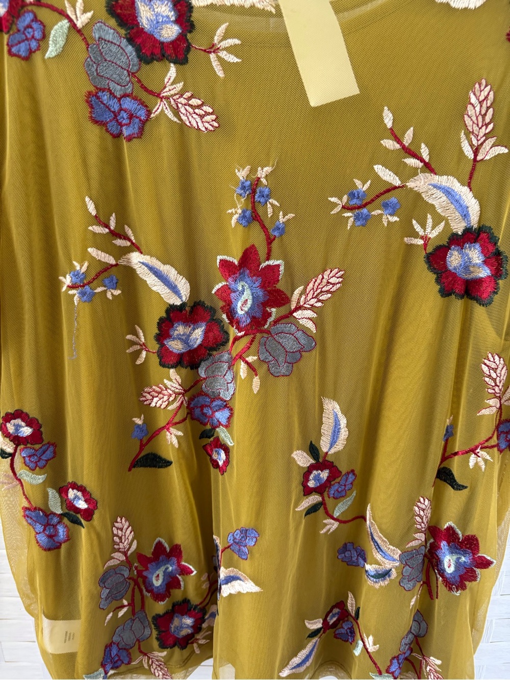 LOGO Lavish 2X Embroidered Mesh Top  Intricate Floral Design Short Sleeve Tank - Picture 7 of 11
